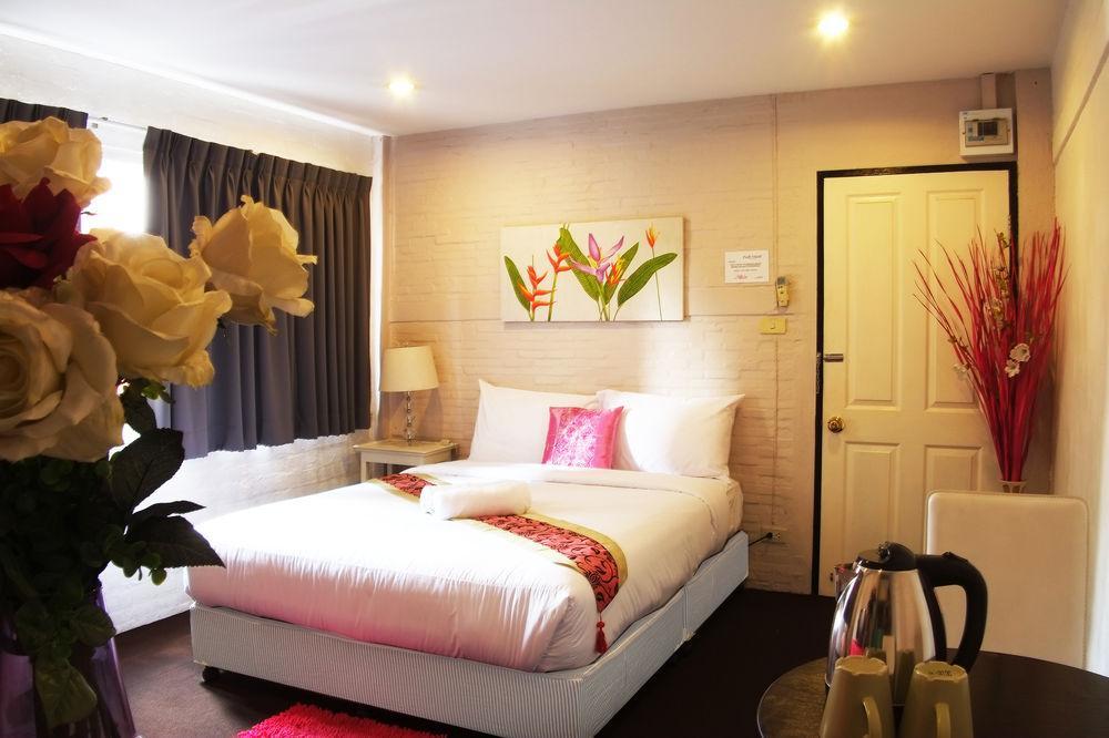 Padi Madi Boutique Guesthouse Bangkok Buitenkant foto
