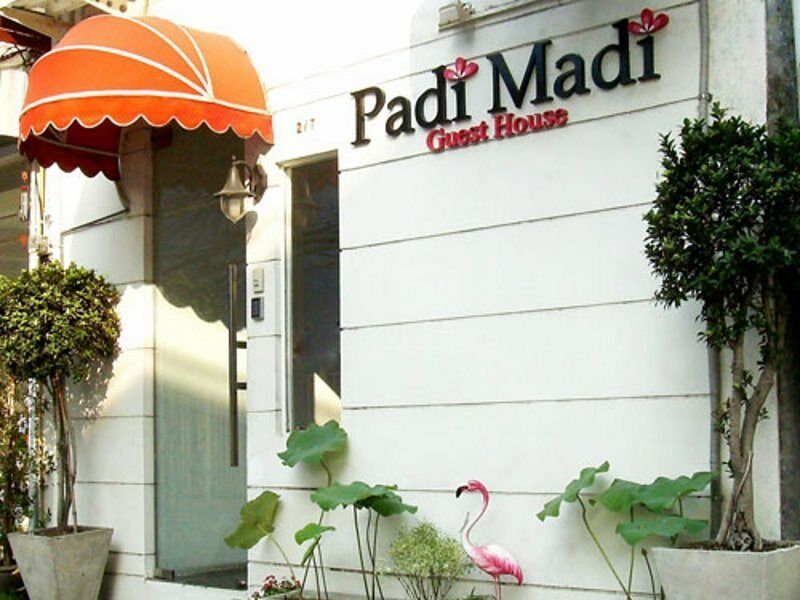 Padi Madi Boutique Guesthouse Bangkok Buitenkant foto